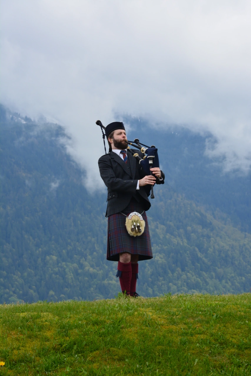 Alastair Lee in Highland dress